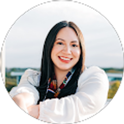 Profile photo of Danielle Garza