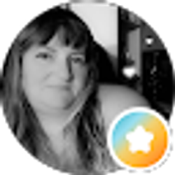 Profile photo of Debbie Stuthers