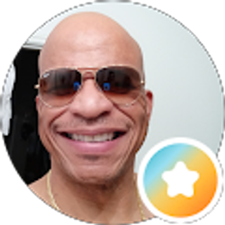 Profile photo of Eric Mitchel