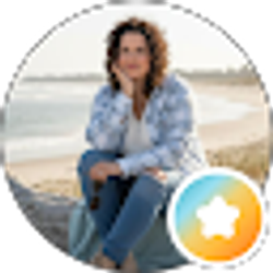 Profile photo of Julie Dreier