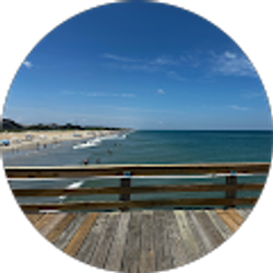 Profile photo of Stefanie Avery