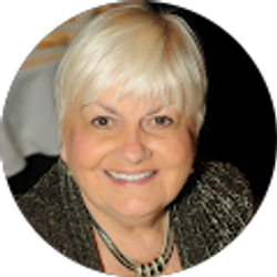 Profile photo of Helen Hey