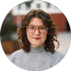 Profile photo of Staylee Mercadante