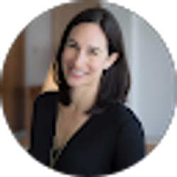 Profile photo of Deanna Senior