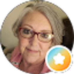 Profile photo of Julie “Jules2Jems” Curtis