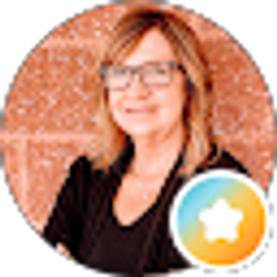 Profile photo of Tracie Reeves