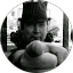 Profile photo of Sean Dee