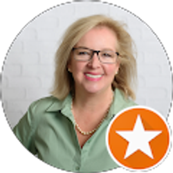 Profile photo of Hello Pam Evans