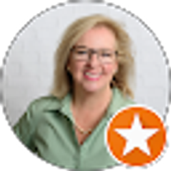 Profile photo of Hello Pam Evans