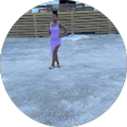 Profile photo of Naquiria Mcmillan