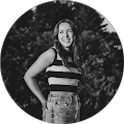 Profile photo of Julia Nehring