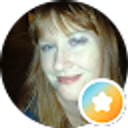 Profile photo of Kelli Hartley