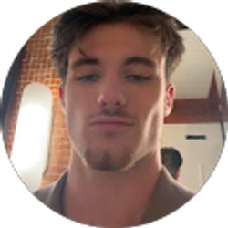 Profile photo of Ashton Robinson