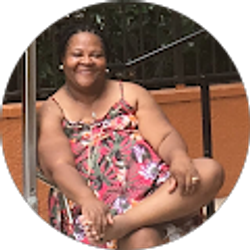 Profile photo of Dianne Favroth