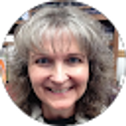 Profile photo of Roxie Beall