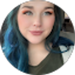 Profile photo of Tommi Layton