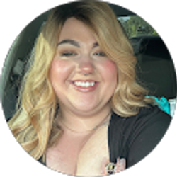 Profile photo of summer v