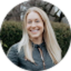 Profile photo of Molly Yong