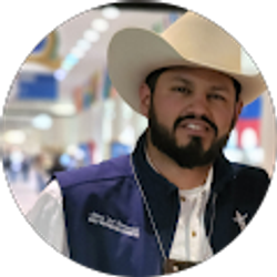 Profile photo of Lee Betancourt