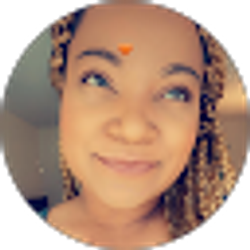 Profile photo of Davina Lopez