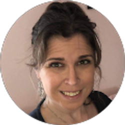 Profile photo of Valerie Womble