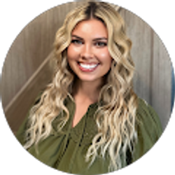 Profile photo of Brittany Ceynar