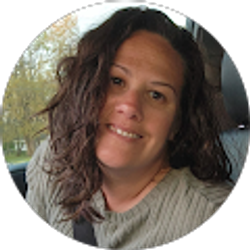 Profile photo of Danielle Hines