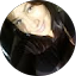 Profile photo of Yesenia Santana