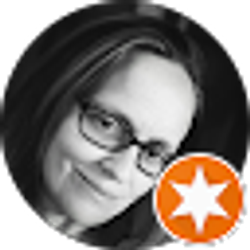 Profile photo of Rachel