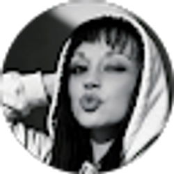 Profile photo of Lynn McDowell