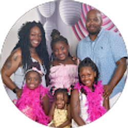 Profile photo of Crystal Kelly