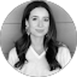 Profile photo of Gabriella Burns