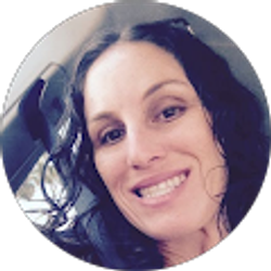 Profile photo of Nicole Blythe