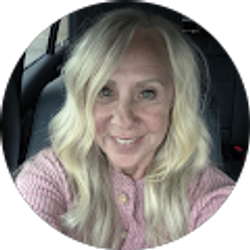 Profile photo of Debi Guinn