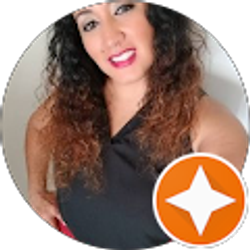 Profile photo of Leslie Nieves