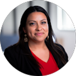 Profile photo of Lauren Tamayo