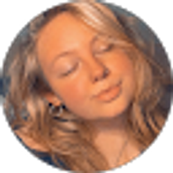 Profile photo of Emmy Malugin