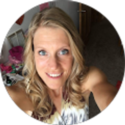 Profile photo of LeeAnn Erdmann