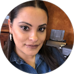 Profile photo of Gloria Mireles