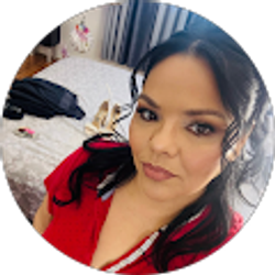 Profile photo of Eliana Urdaneta