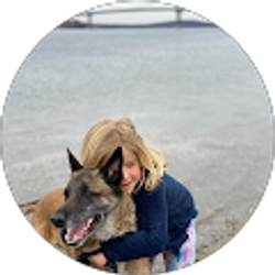 Profile photo of Chelsea Creekmuir