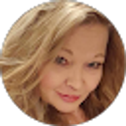 Profile photo of Jennifer Rachau
