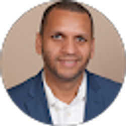 Profile photo of Carlos Taveras