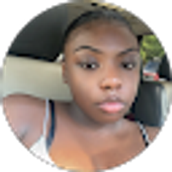 Profile photo of Alexis Caine