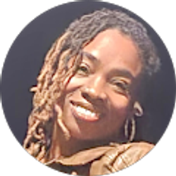 Profile photo of Alisa Crawford