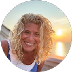 Profile photo of Robin Paola