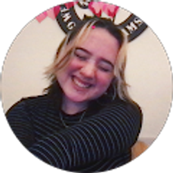 Profile photo of Madelynn Singer