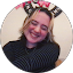 Profile photo of Madelynn Singer