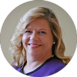 Profile photo of Melissa Arnold