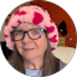 Profile photo of Leah Bessette
